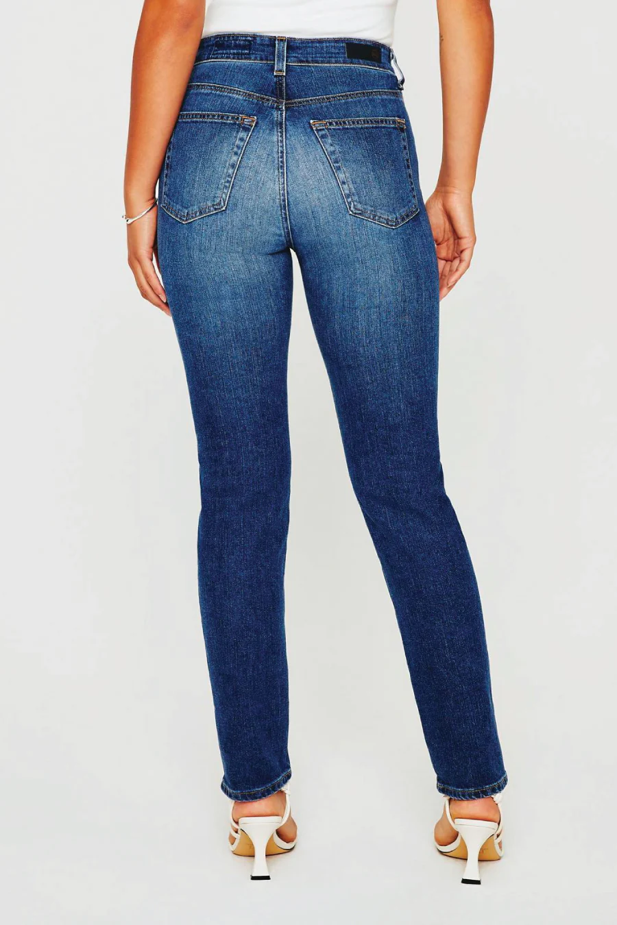AG The Alexxis Slim Jean - Valley Road - Image 3