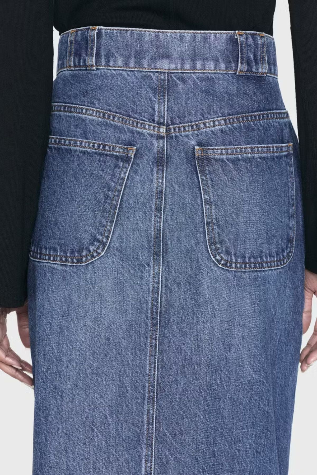 Frame Denim Modern Pocket Midi Skirt - October - Image 6